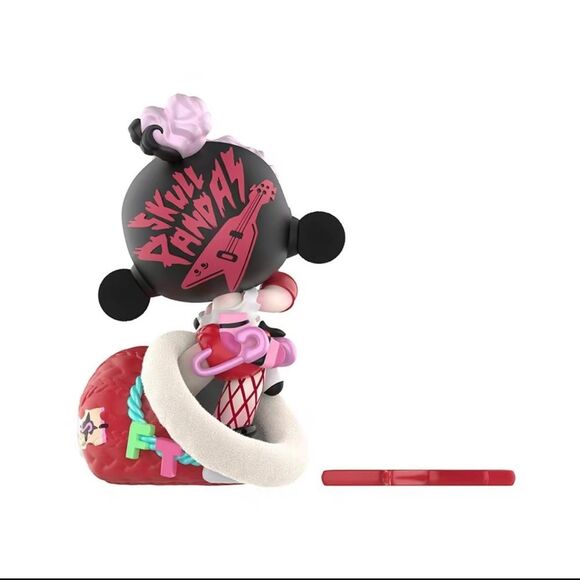New Pop Mart SKULLPANDA‎ The Stocking Surprise Figure - Picture 2 of 7
